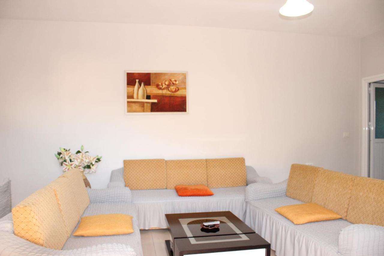 Leva'S Apartments Саранде Екстериор снимка